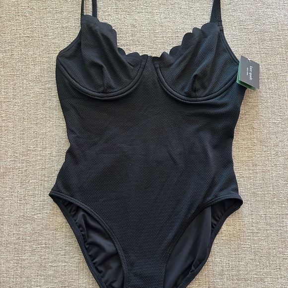NWT Kate Spade Black Low Tide Scallops Underwire One Piece Swimsuit L $150 - Picture 2 of 6